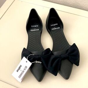 Native open side pointed toe flats